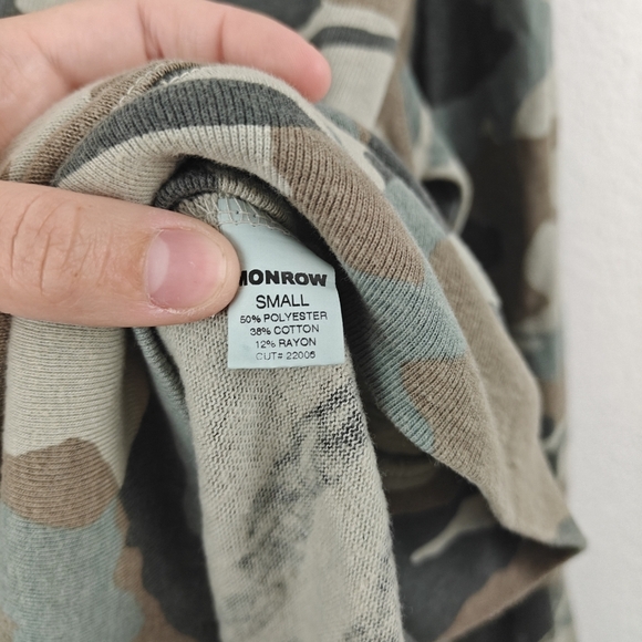 Monrow Nwot Camo Boxy Crewneck Sweatshirt Size Small Women's - Picture 12 of 12